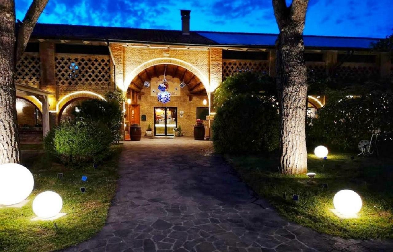 Agriturismo Isola Augusta Palazzolo dello Stella Exterior photo